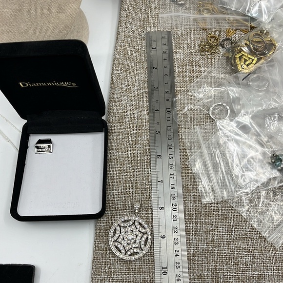 Vintage Diamonique Sterling Silver 925 Circle Pendant Necklace - 16-18" - Picture 6 of 14